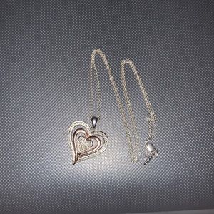Diamond White & Rose Gold Heart Necklace
